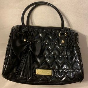 Betsey Johnson black quilted heart purse